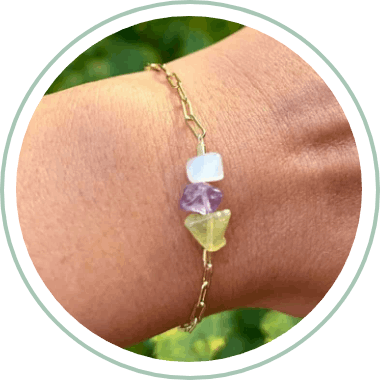 - WOWO vibes bracelets - käsikorut