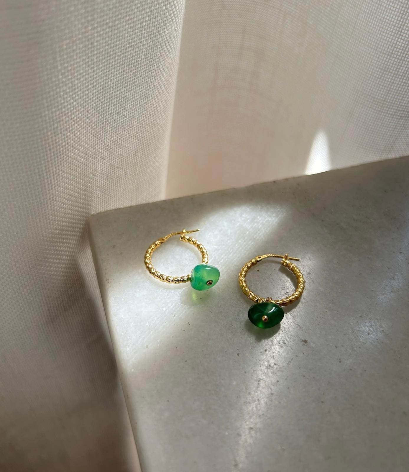 Minimalist beauty -korvakorut vihreällä akaatilla - WOWO vibes Alle 200 euron lahjaideat