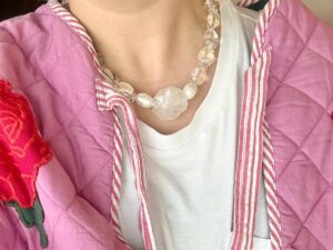 Be You -kaulakoru vuorkristalli - WOWO vibes Be You -kaulakoru vuorkristalli