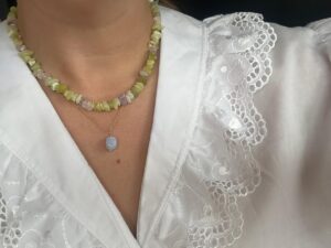 Unique me -kaulakoru elämänilo